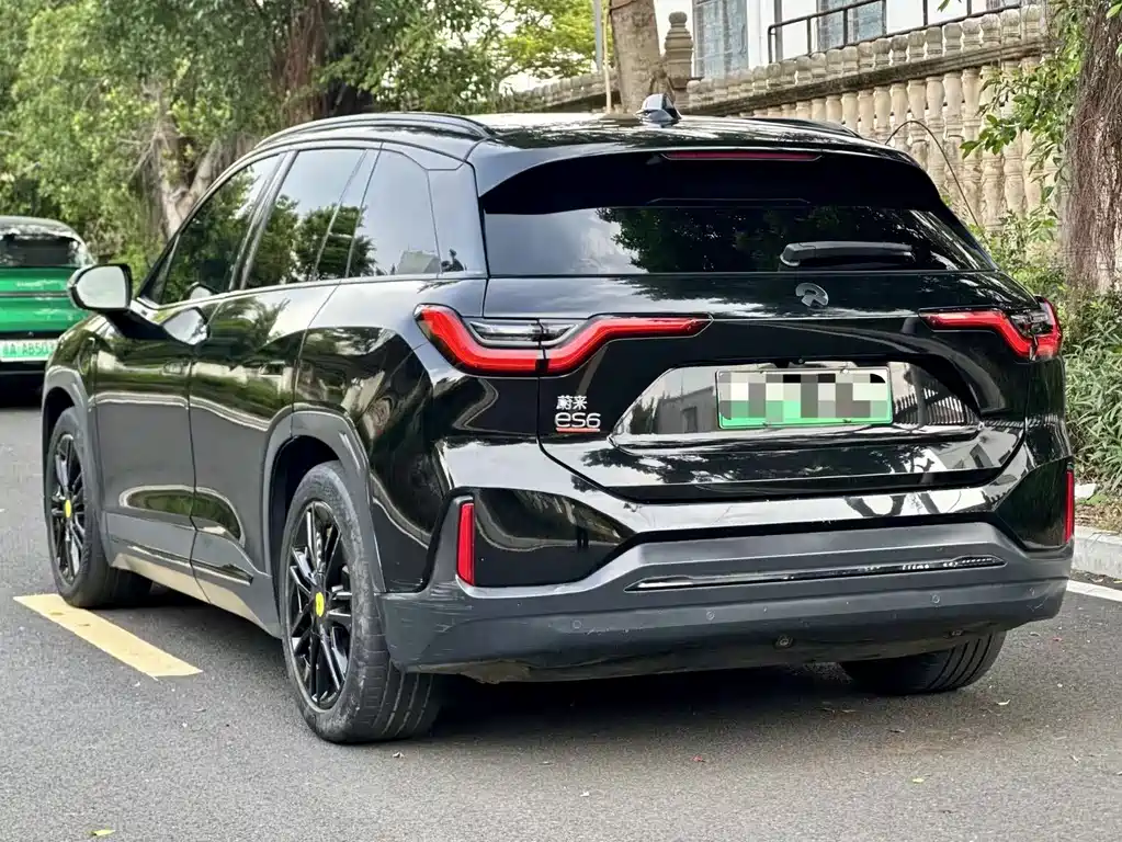 NIO ES6 — миниатюра 7