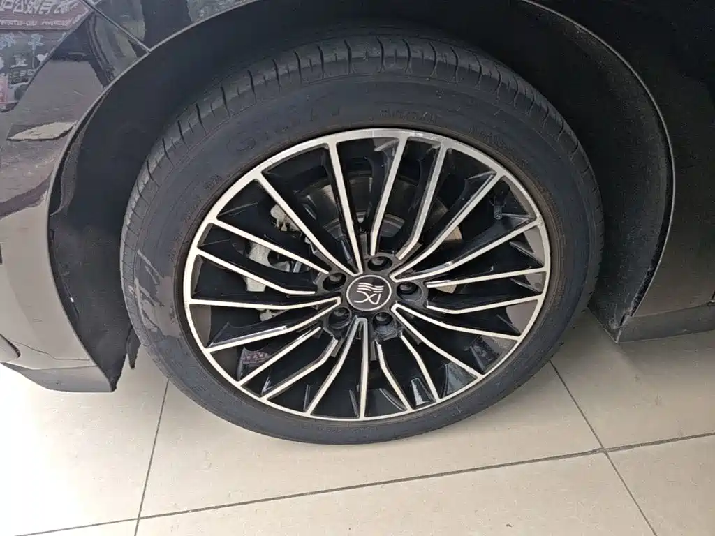 BYD Han — миниатюра 23