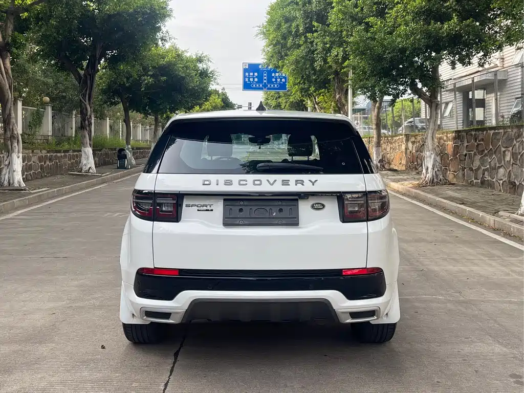 LAND ROVER DISCOVER SPORTS