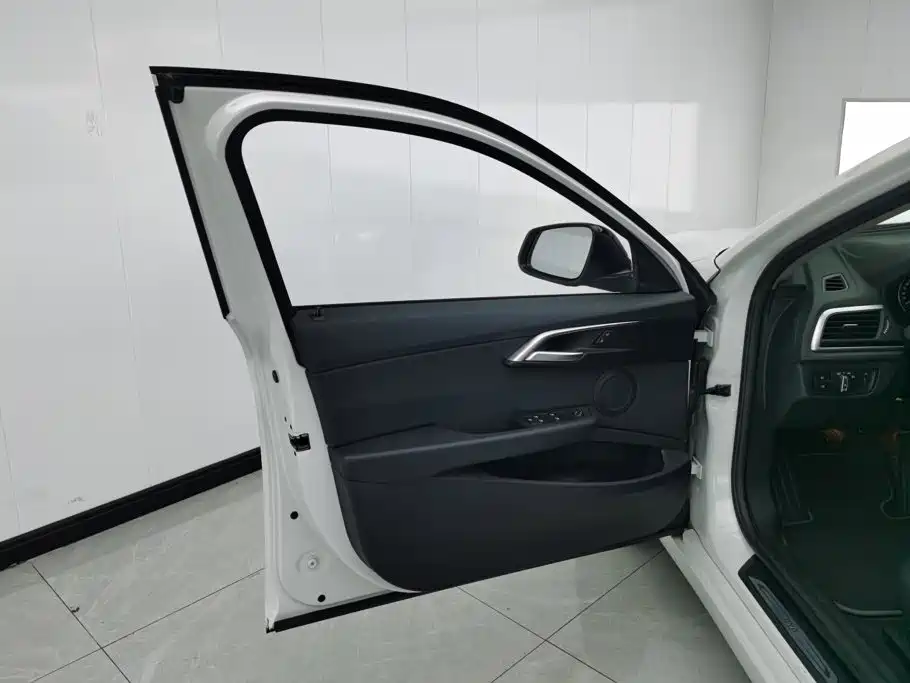 BMW 1 Series — миниатюра 7