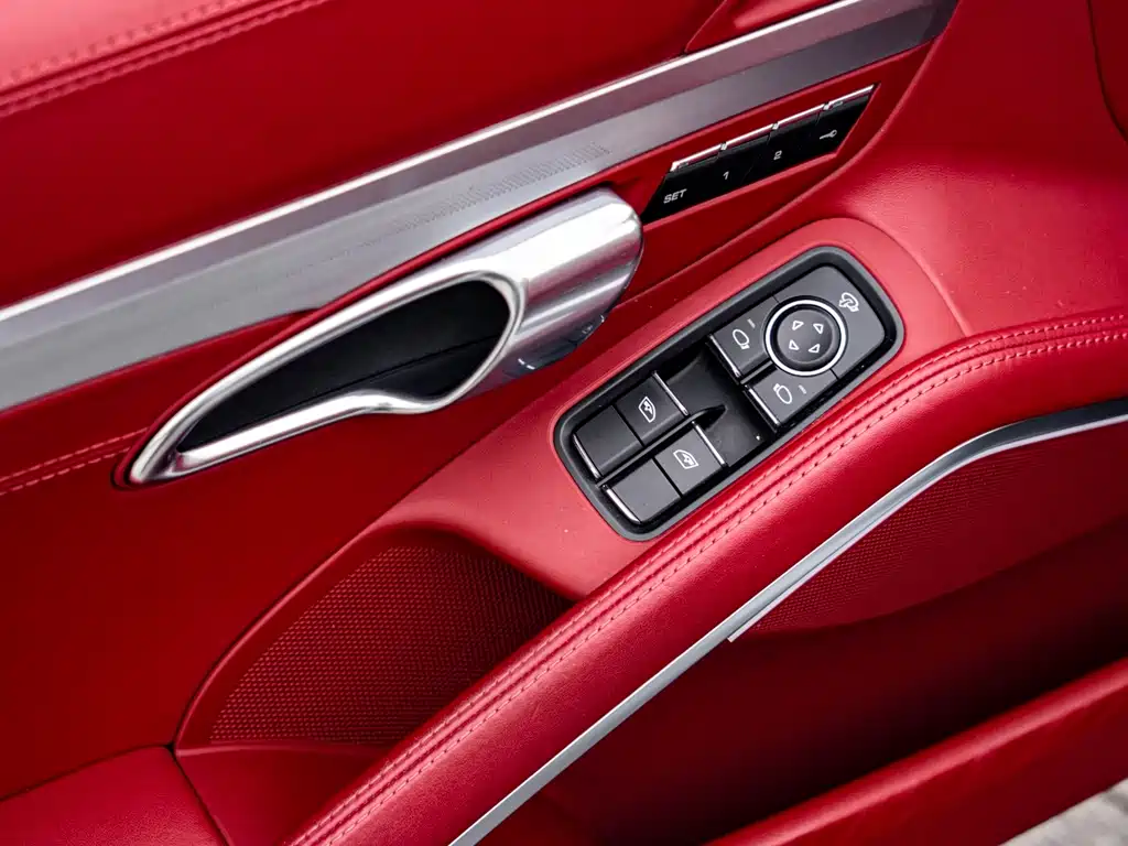 Porsche 718 — миниатюра 9