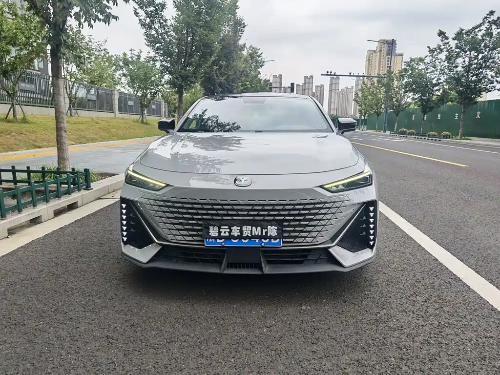 Changan UNI-V — миниатюра 2