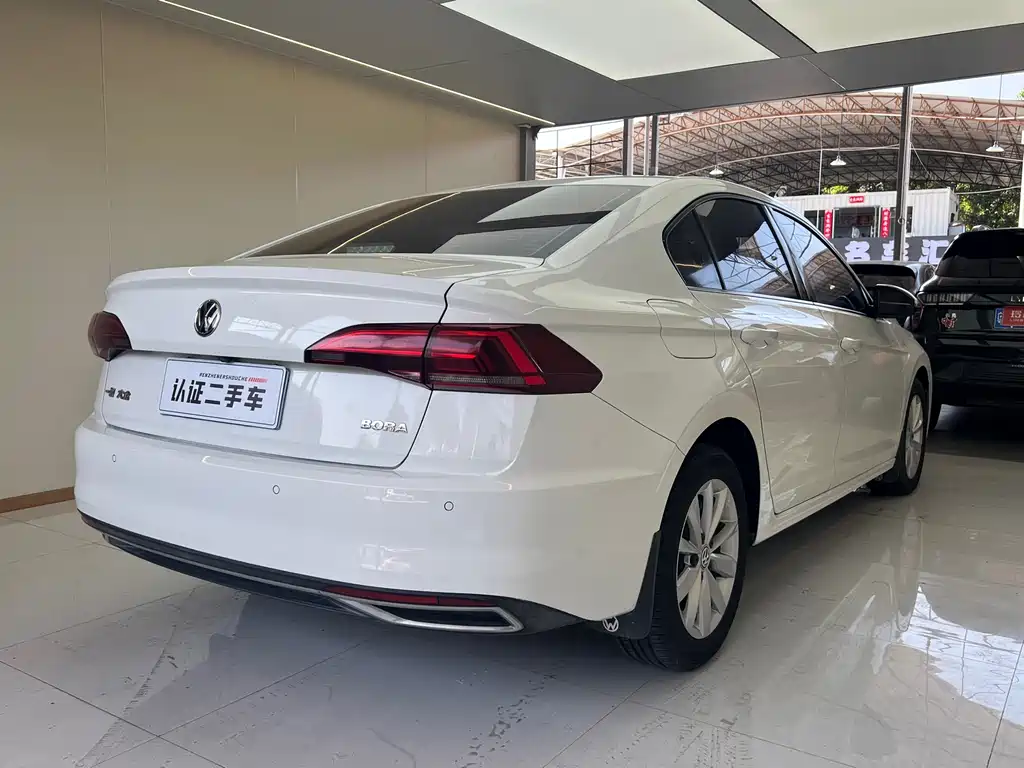 Volkswagen Bora — миниатюра 18