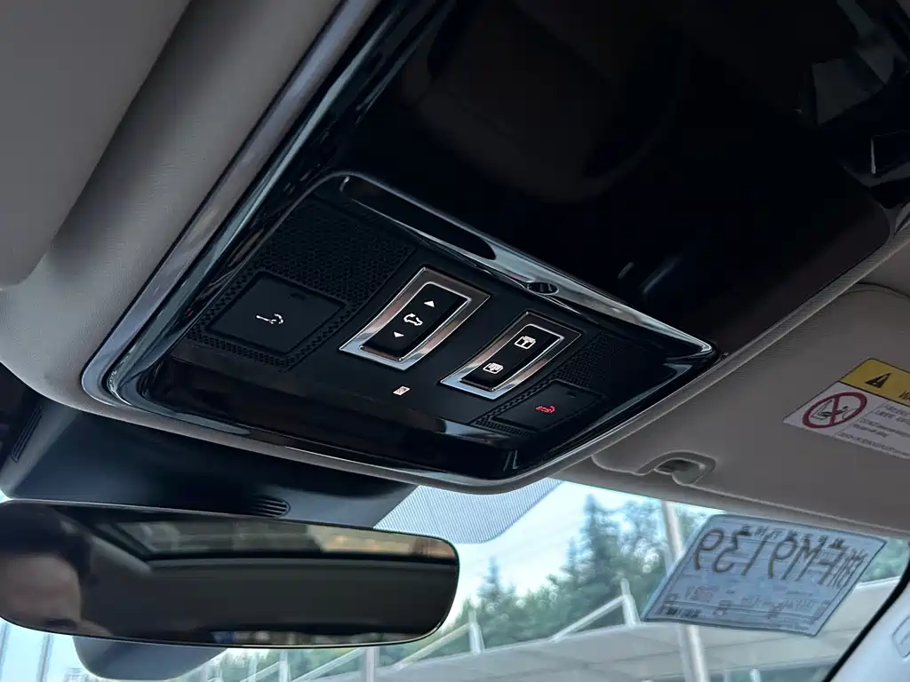 Land Rover Sport — миниатюра 16