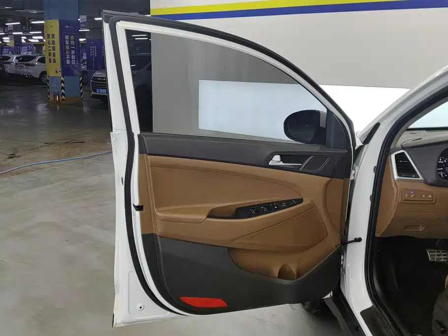 Hyundai Tucson — миниатюра 7