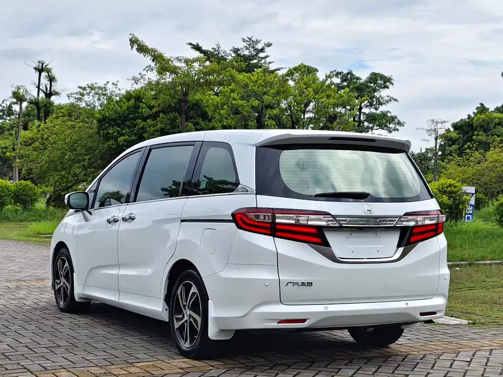 Honda Odyssey — миниатюра 8