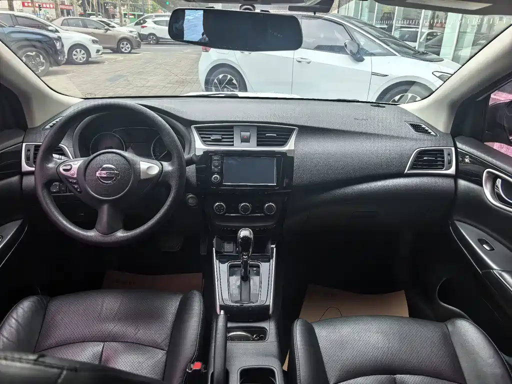 Nissan Sylphy — миниатюра 8
