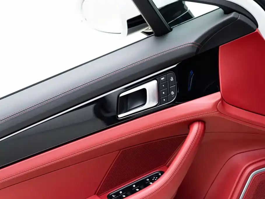 Porsche Panamera — миниатюра 16