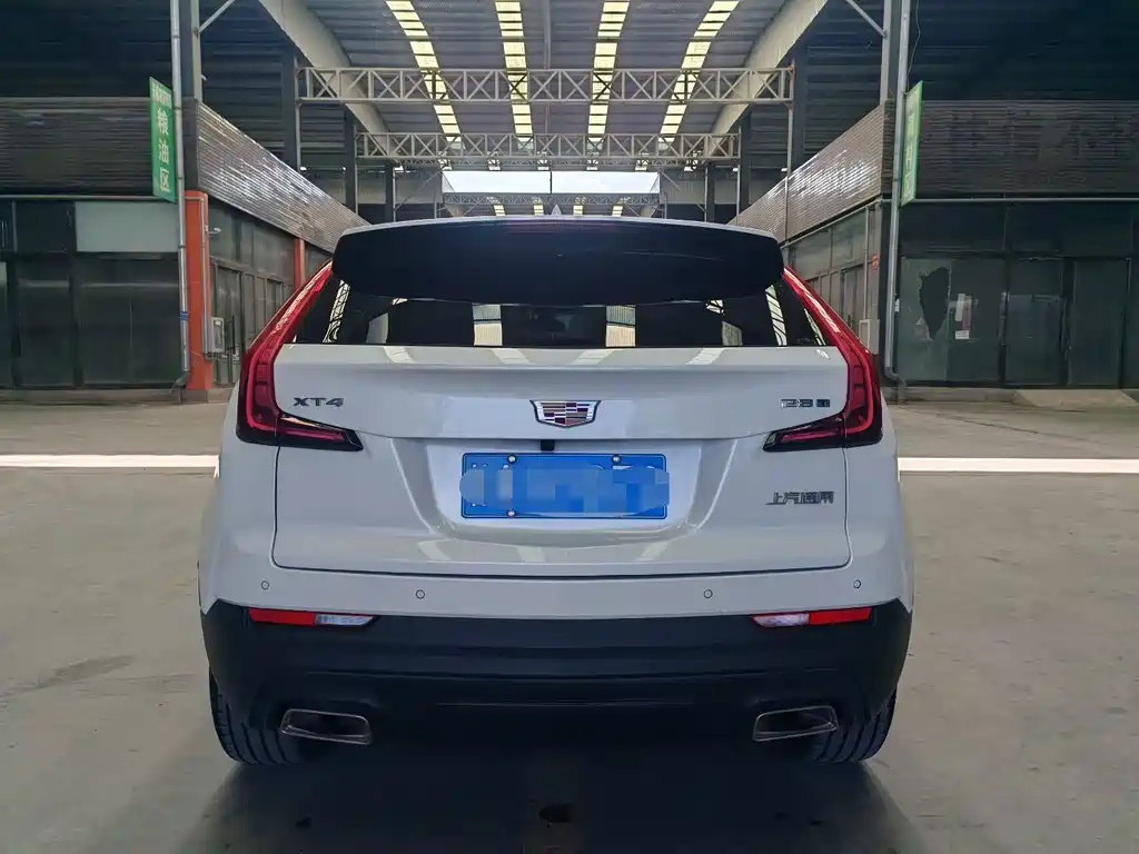Cadillac XT4 — миниатюра 5