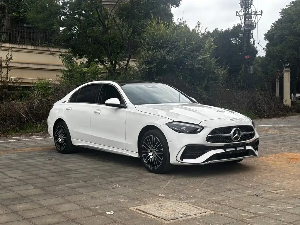 Mercedes-Benz C-Class — миниатюра 3
