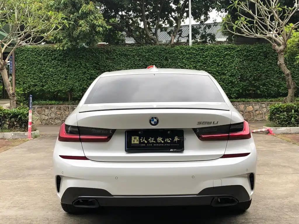 BMW 3 Series — миниатюра 5