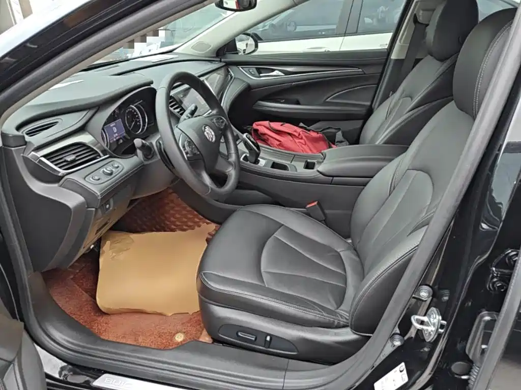 Buick LaCrosse — миниатюра 15