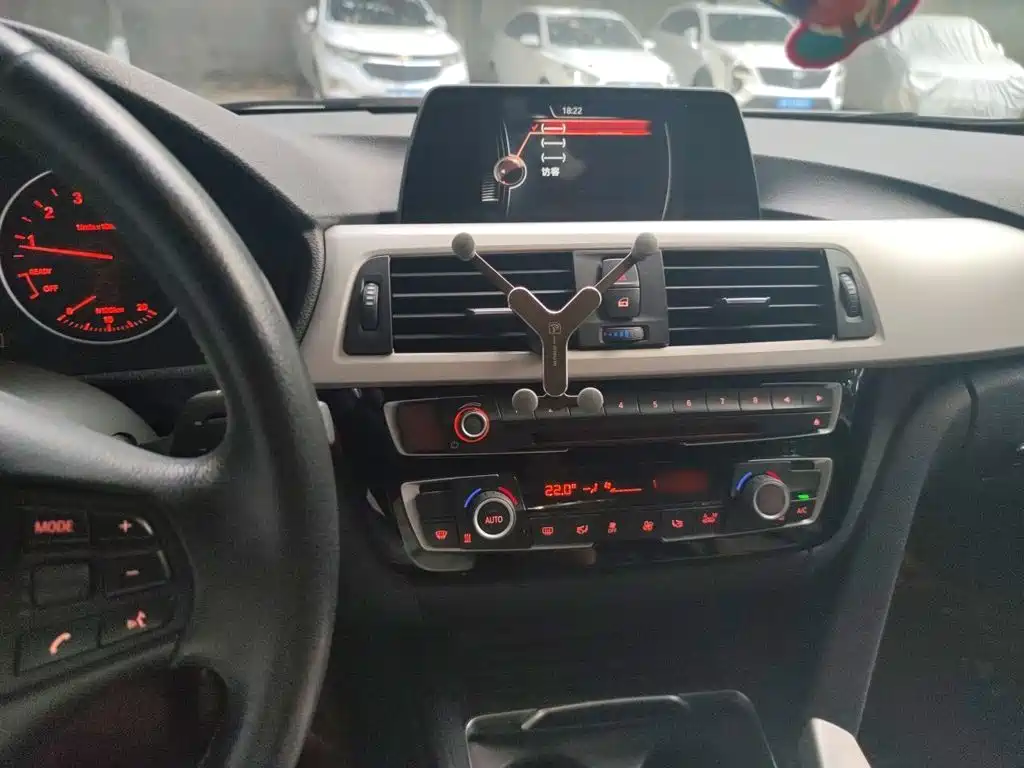 BMW 3 Series — миниатюра 6