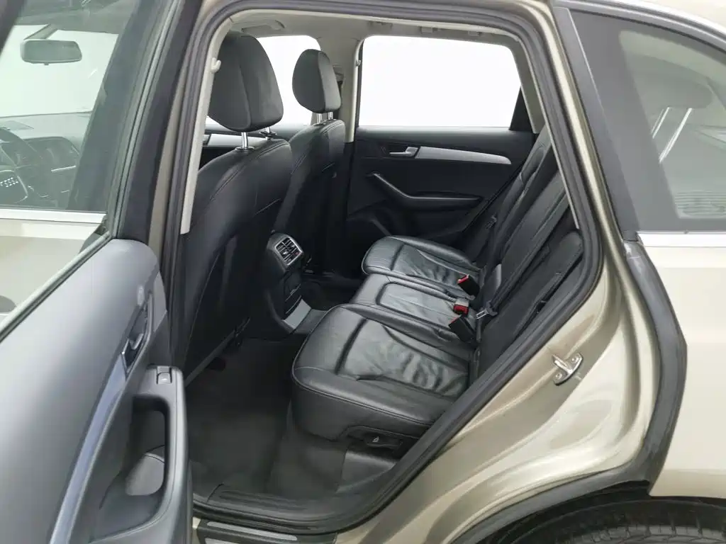 Audi Q5 — миниатюра 15