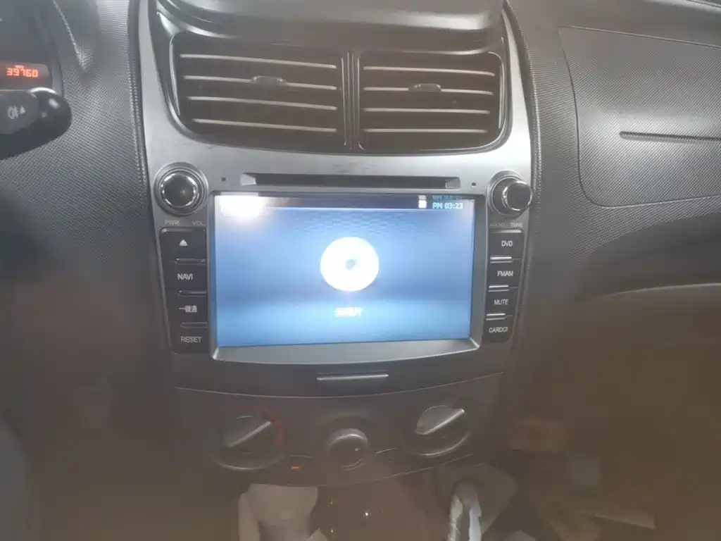Chevrolet Sail — миниатюра 13