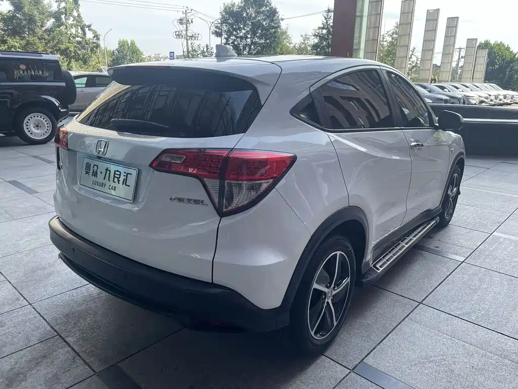 Honda Vezel — миниатюра 11