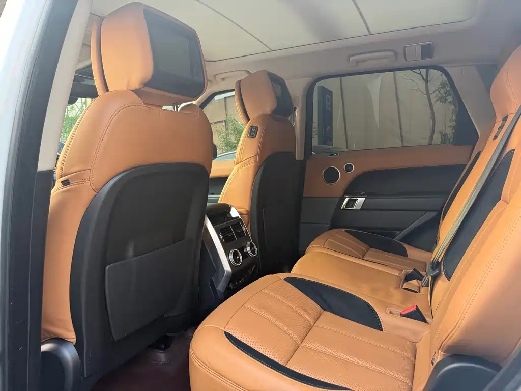 Land Rover Sport — миниатюра 10