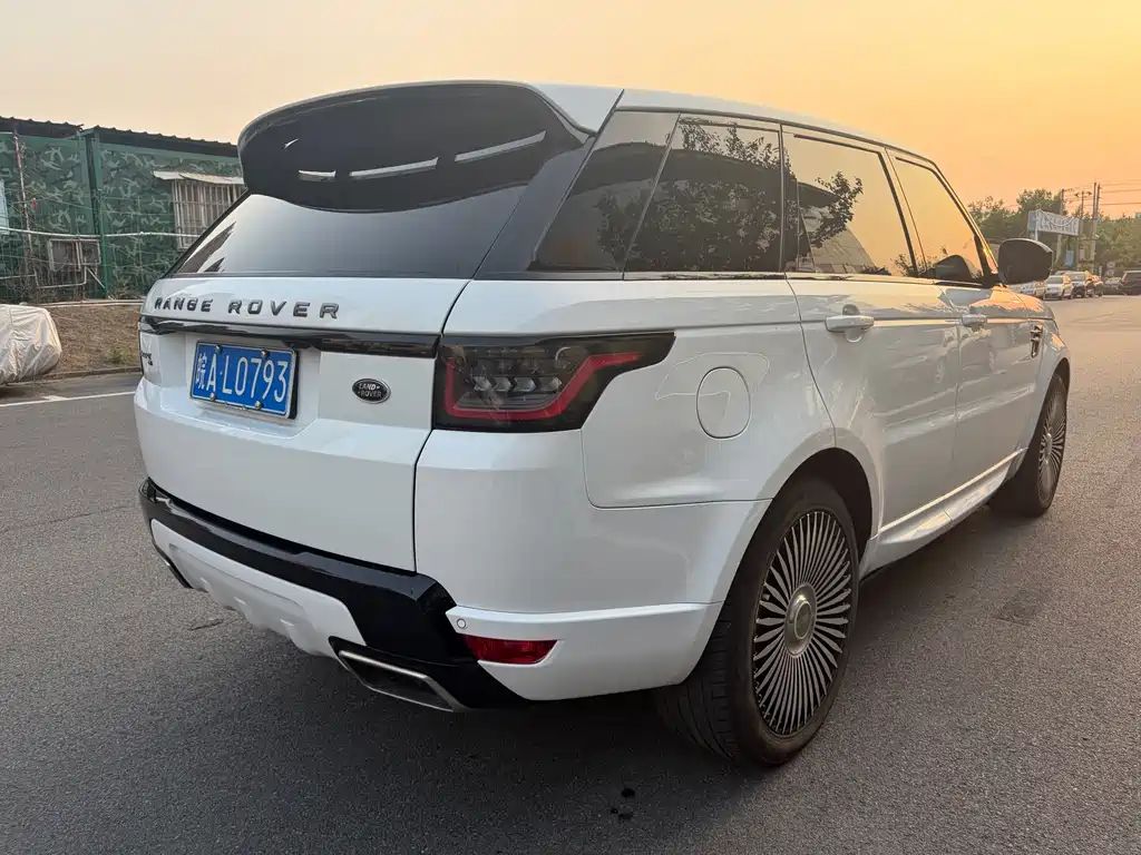 Land Rover Sport — миниатюра 6