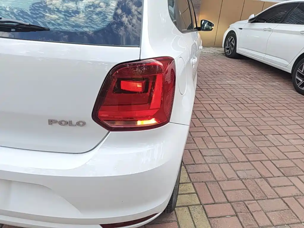 Volkswagen Polo — миниатюра 8