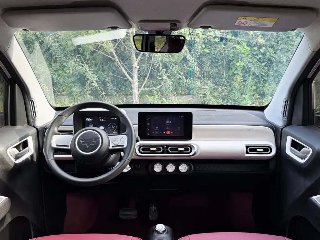 Wuling MINIEV — миниатюра 14