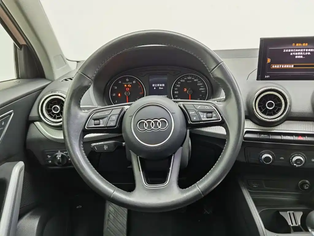 Audi Q2L — миниатюра 11