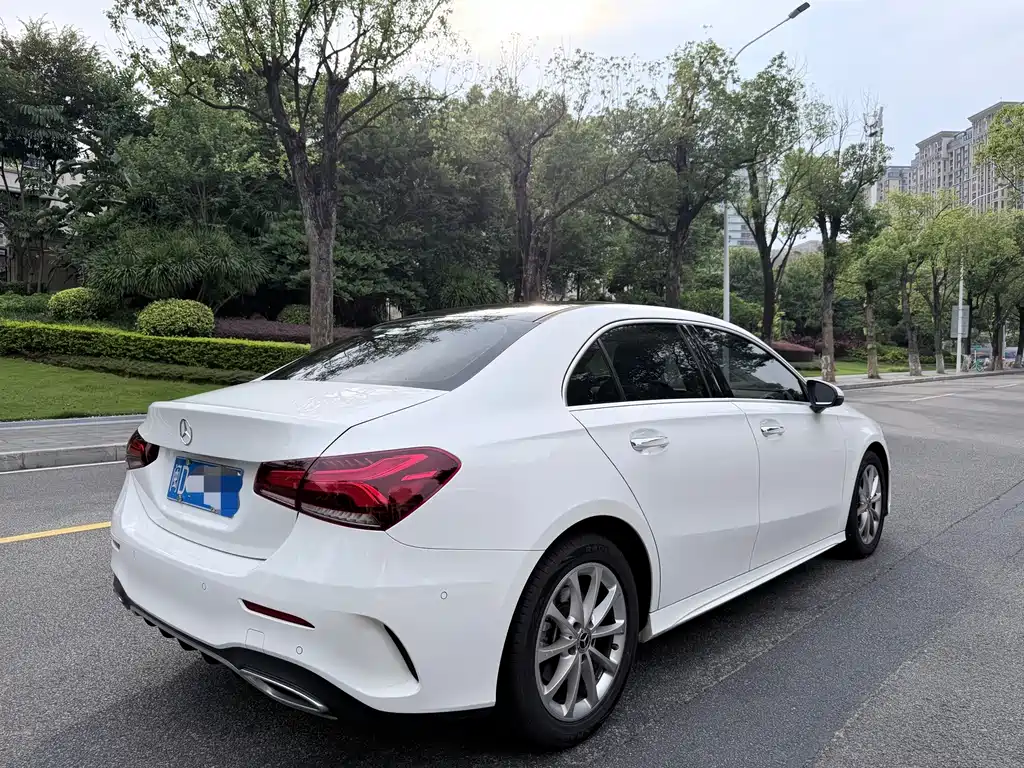 Mercedes-Benz A-Class — миниатюра 4