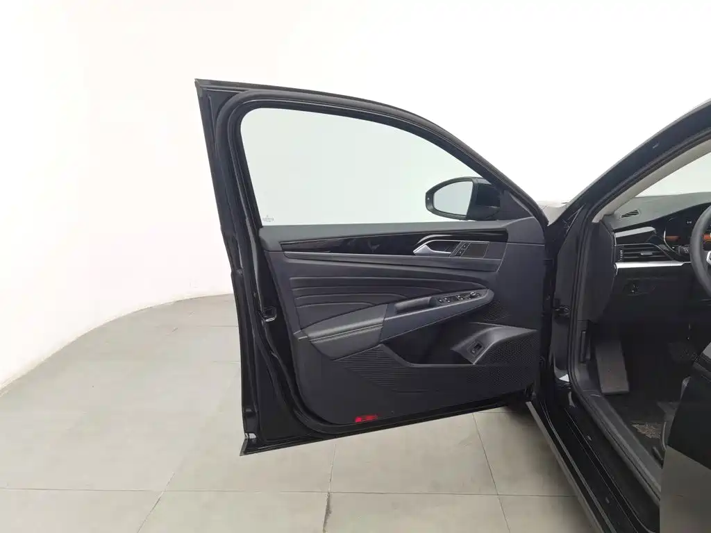 Volkswagen Passat — миниатюра 8