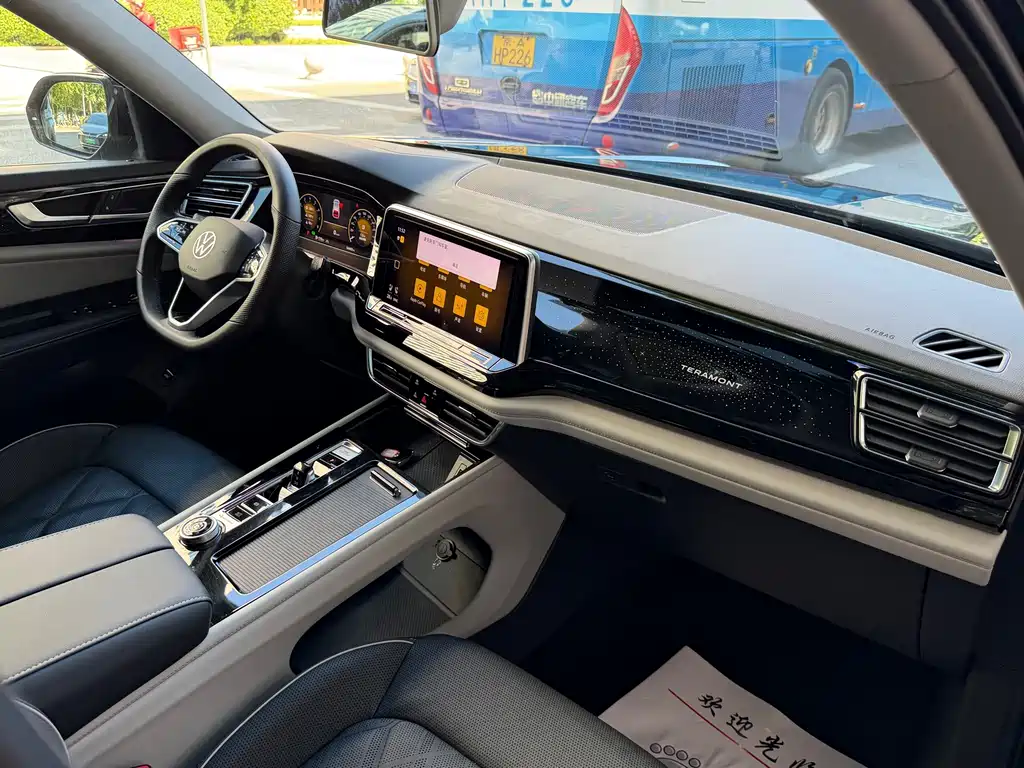 Volkswagen Teramont — миниатюра 20