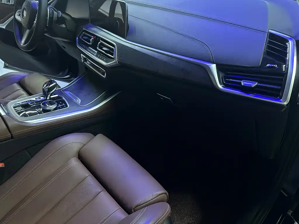 BMW X5 (Import) — миниатюра 9