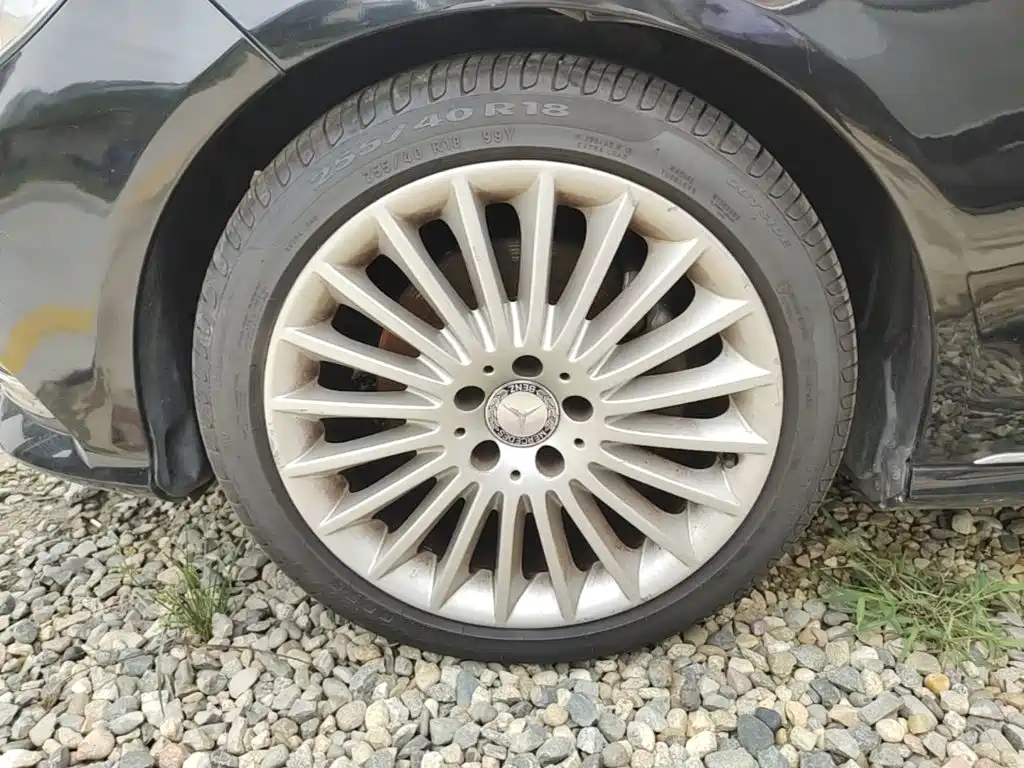 Mercedes-Benz E-Class — миниатюра 23