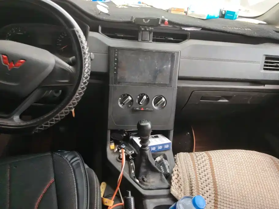 Wuling Hongguang PLUS — миниатюра 13