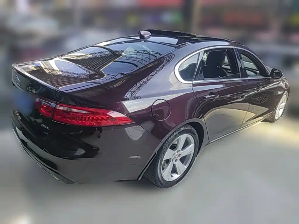 Jaguar XFL — миниатюра 10