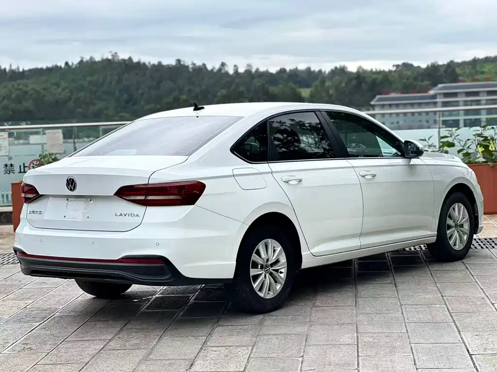 Volkswagen Lavida 2023 1.5L AT