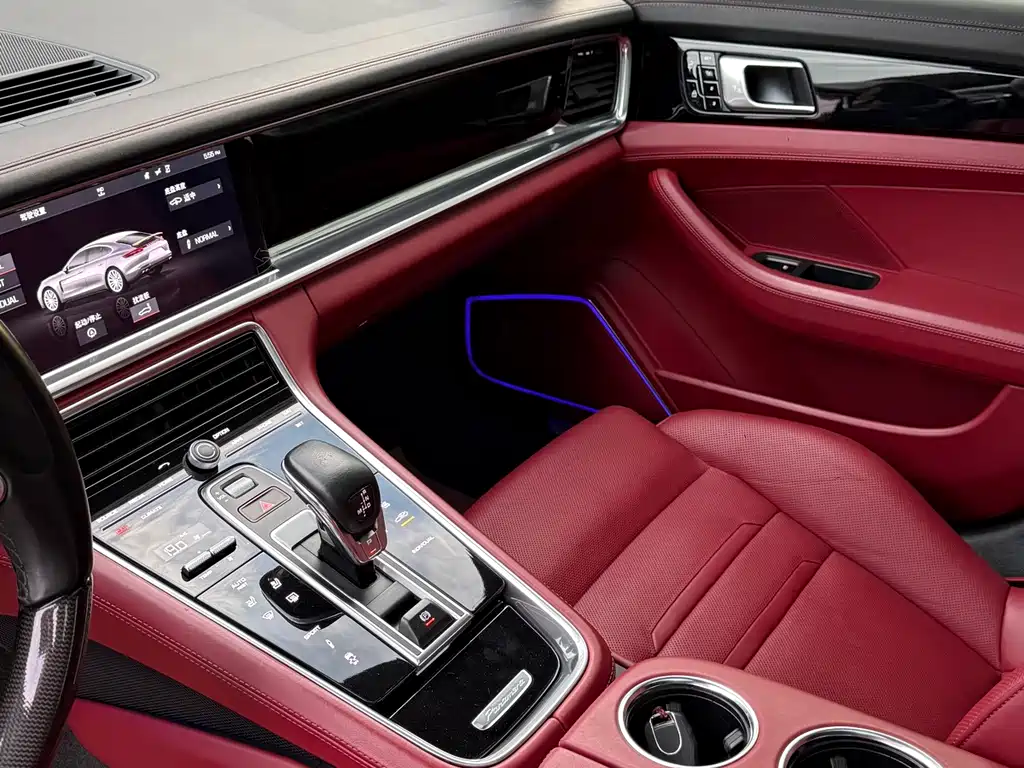 Porsche Panamera — миниатюра 7
