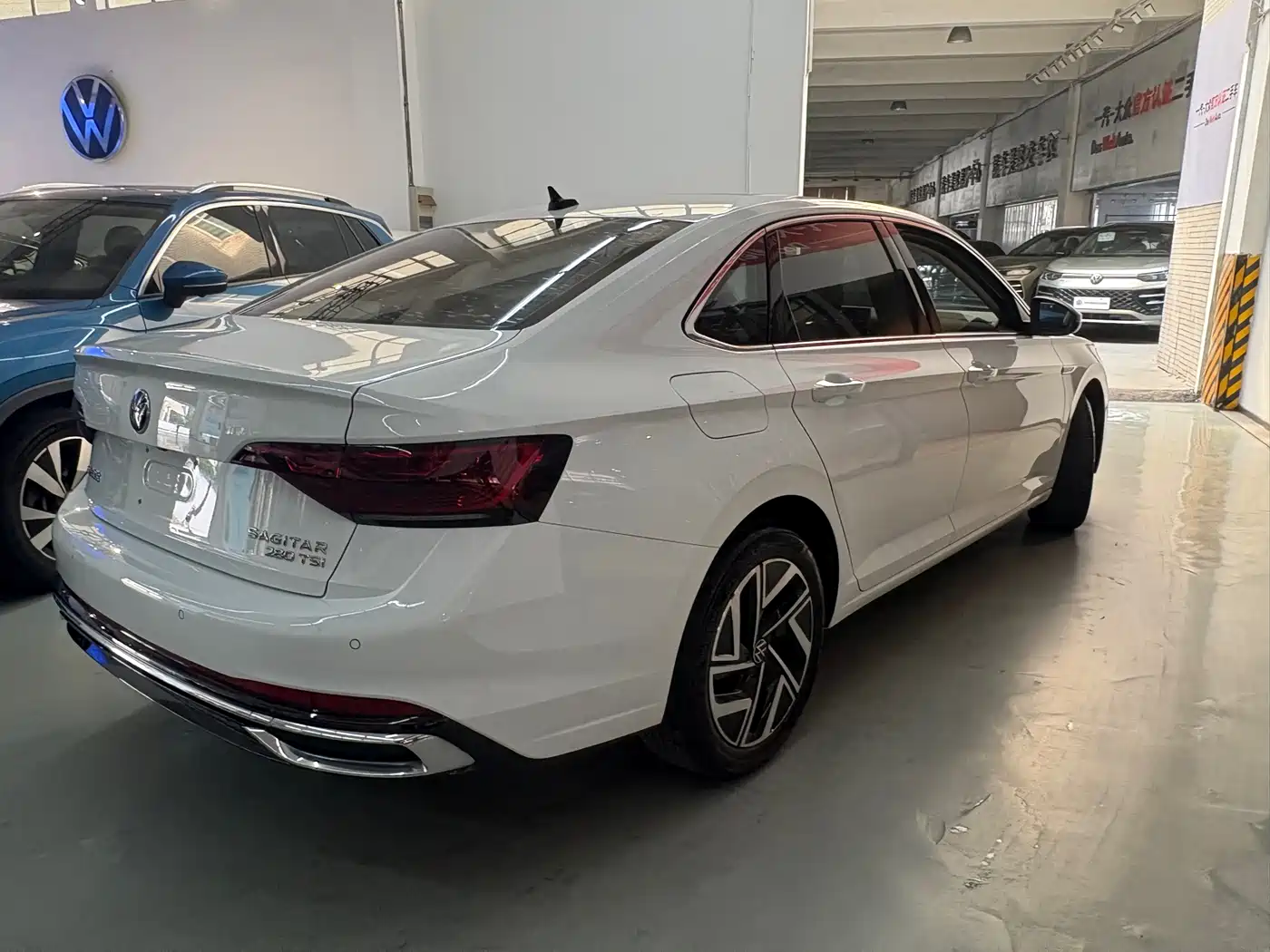 Volkswagen Sagitar