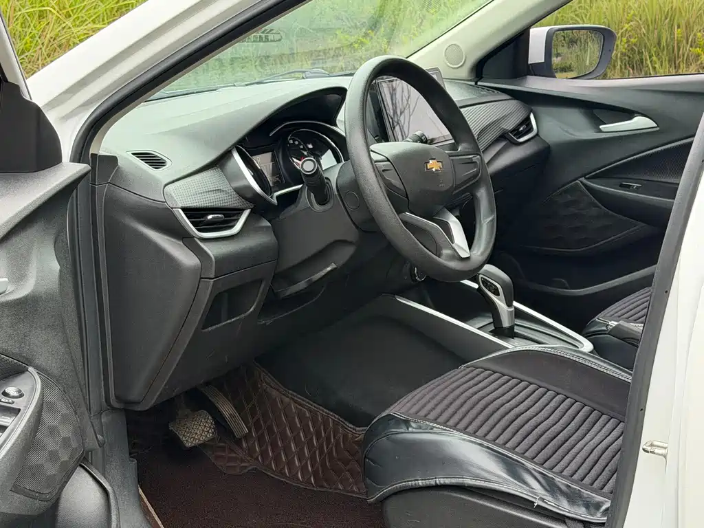 Chevrolet Cavalier — миниатюра 6