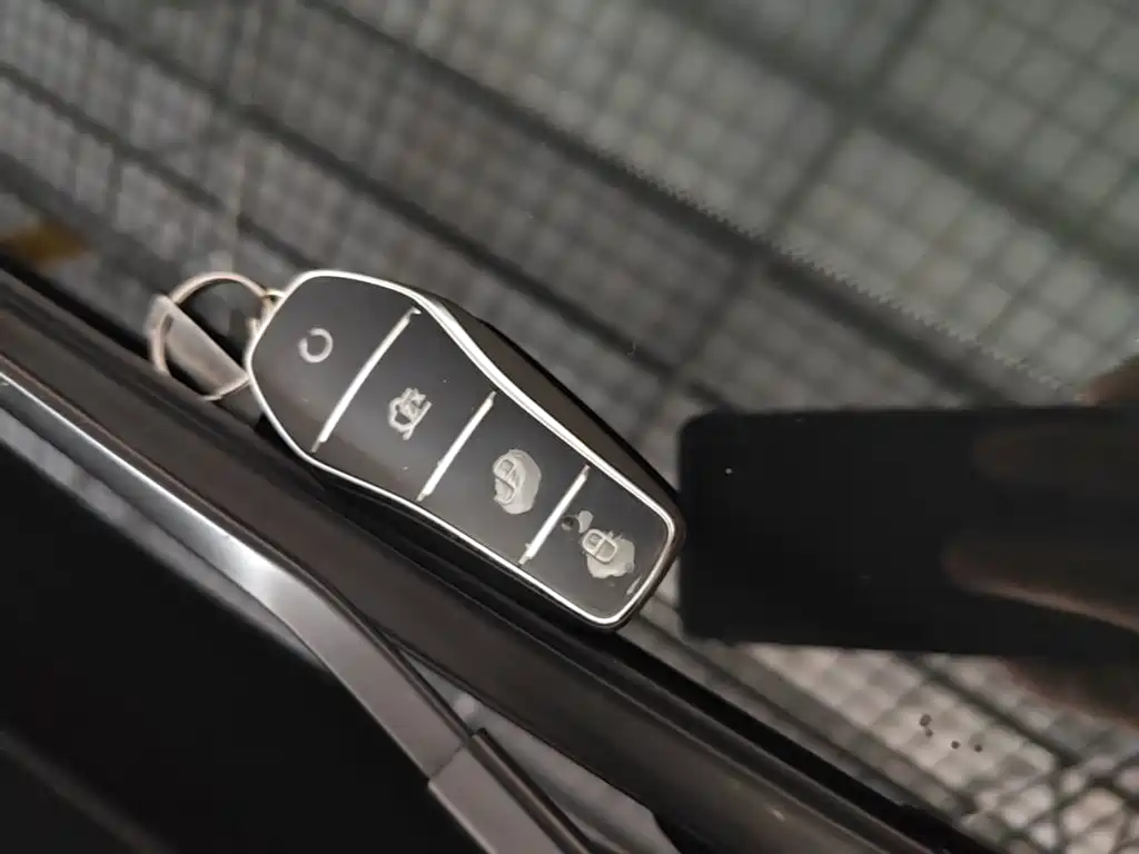 BYD Qin L — миниатюра 9