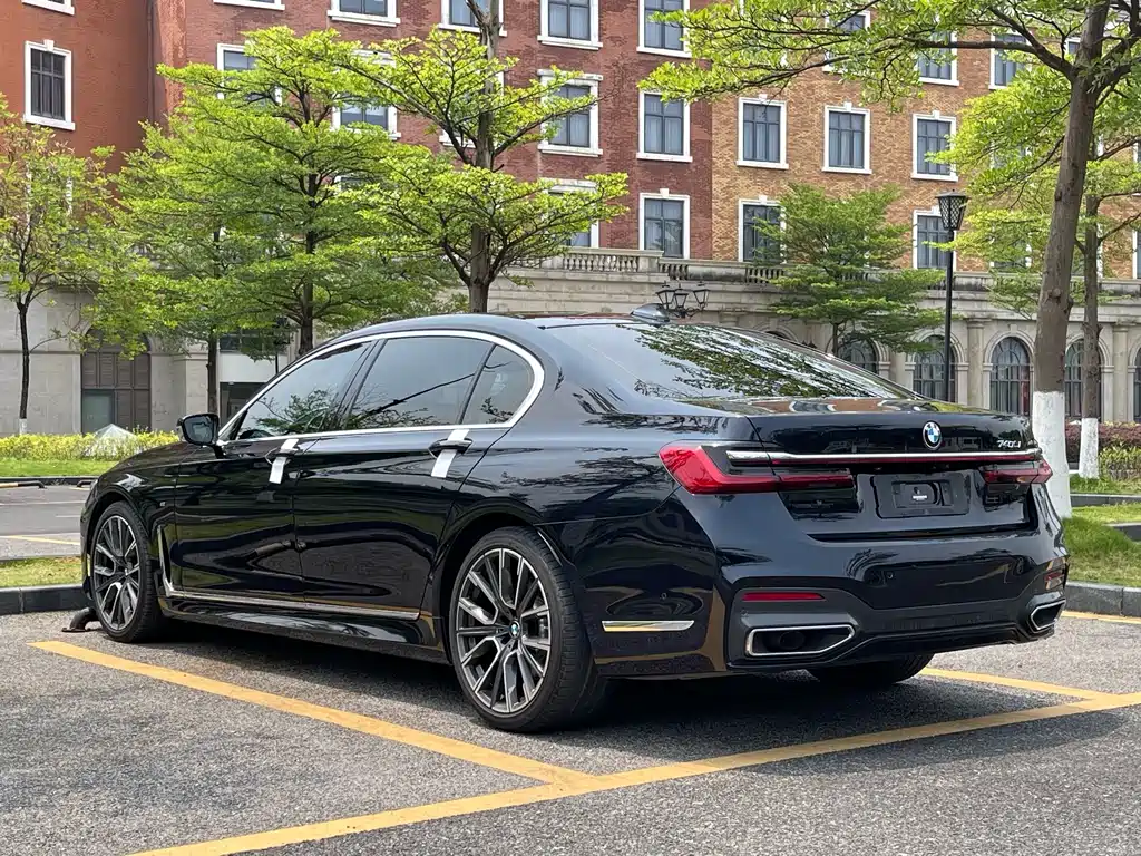 BMW 7 Series 7 2021 740Li Lead M Sport