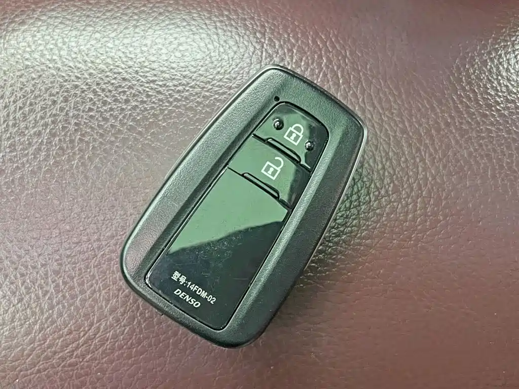 Toyota IZOA — миниатюра 17
