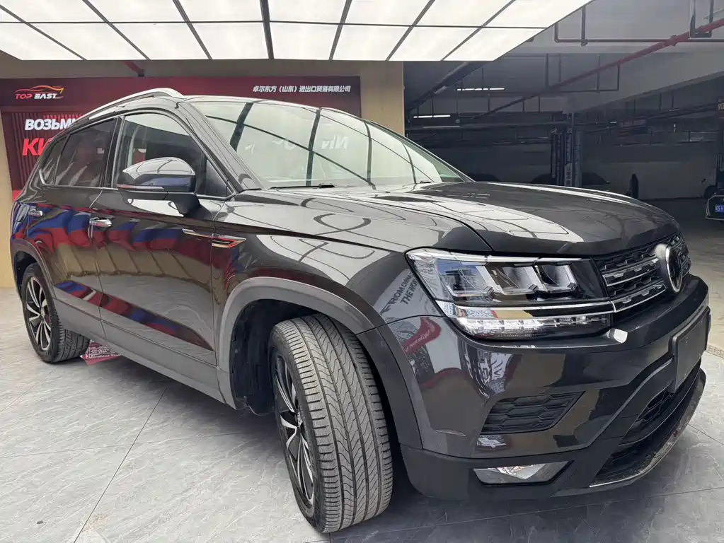 Volkswagen Tharu — миниатюра 3