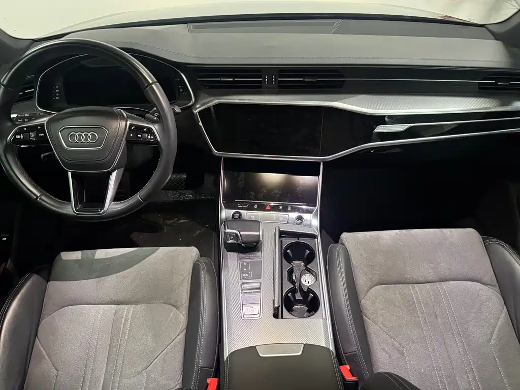 Audi A6L — миниатюра 8