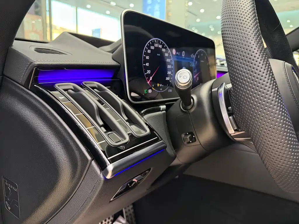 Mercedes-Benz S-Class — миниатюра 15
