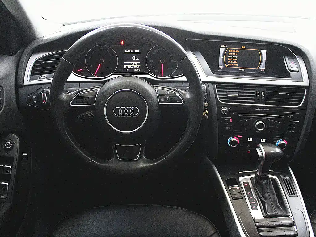 Audi A4L 2015 45 TFSI quattro Sport