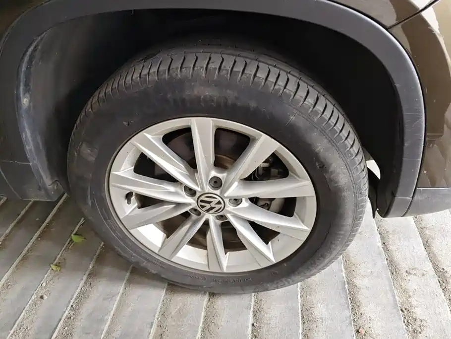 Volkswagen Tiguan — миниатюра 6
