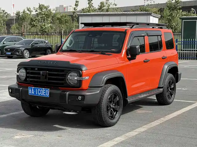2023 TANK 300