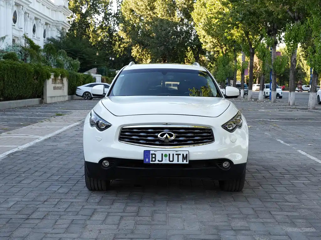 Infiniti FX — миниатюра 2