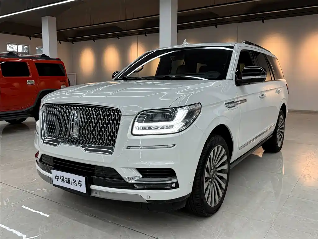 Lincoln Navigator 2021