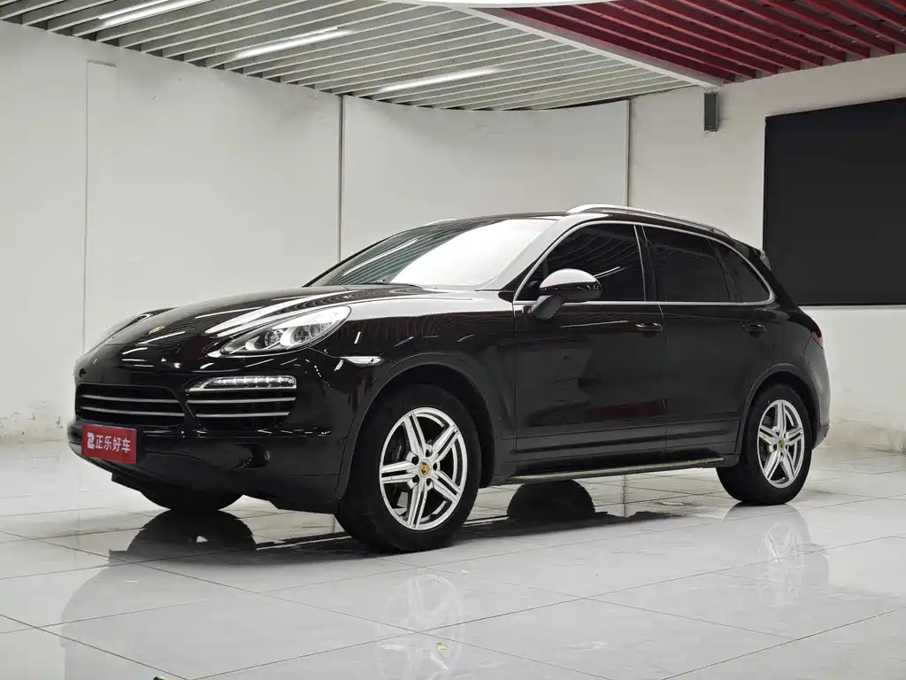Porsche Cayenne 2014