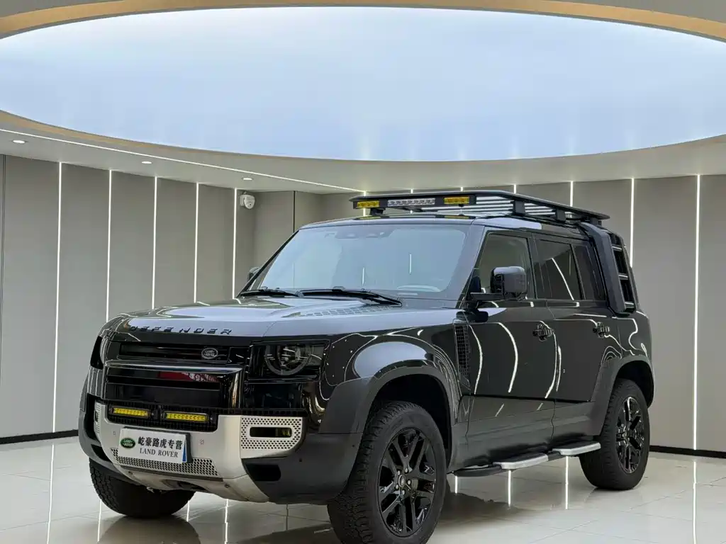 Land Rover Defender 2021