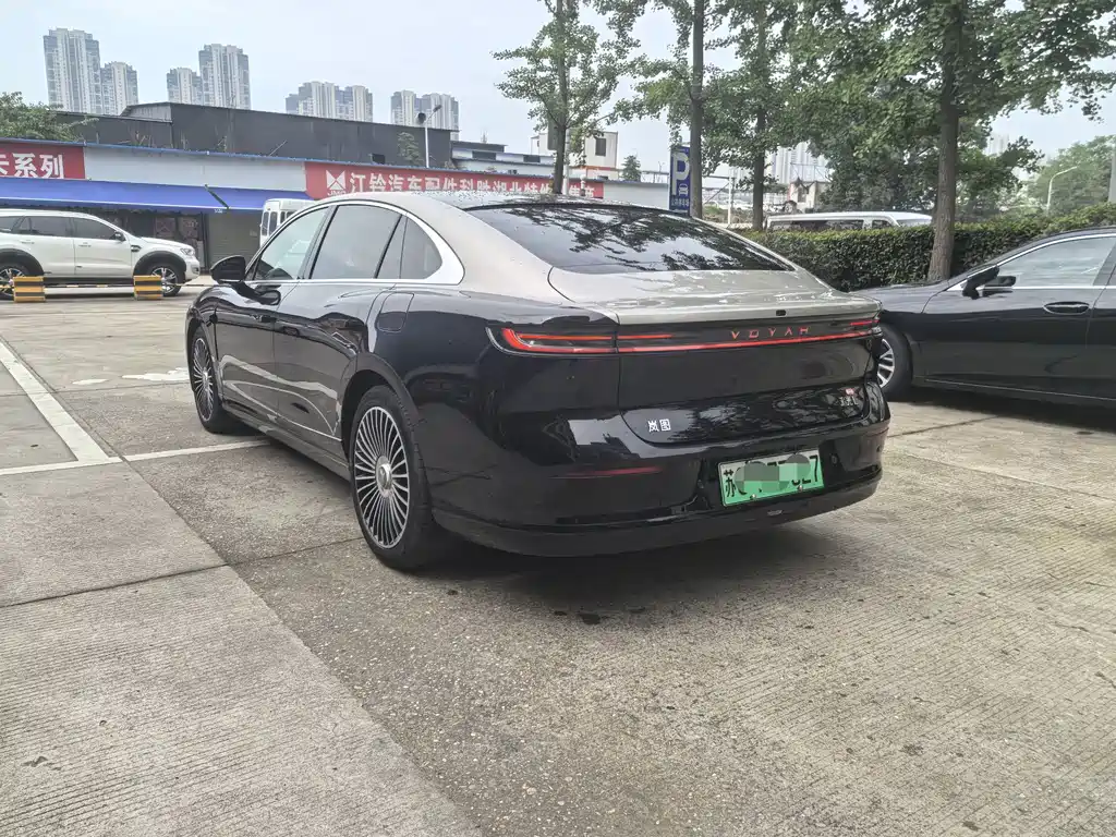 Voyah Passion L L 2026 Ultra